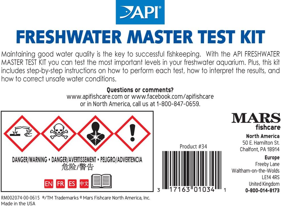 API Marine Bundle Pack: One (1) API SALTWATER MASTER TEST KIT, one (1) API MARINE FLAKES Fish Food